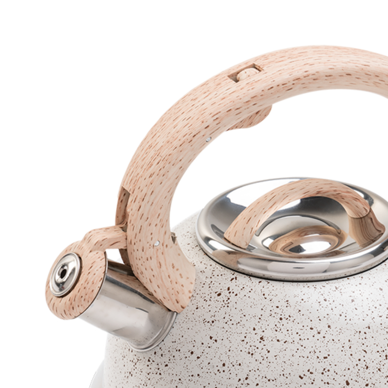 Chaleira de Apito com Indução - Brinox - Roma 2,7 litros - Cor Vanilla